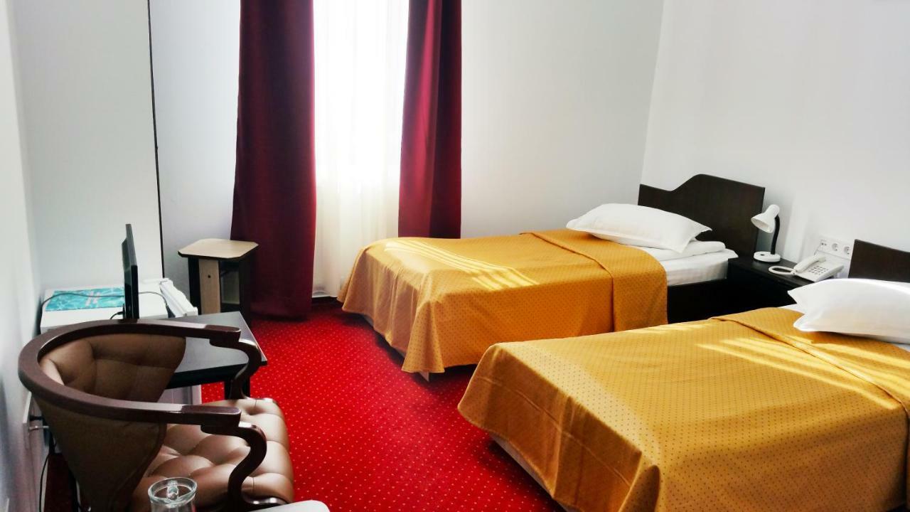 Hotel Teilor Caciulata Zewnętrze zdjęcie